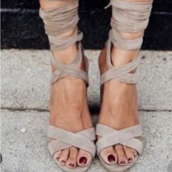 Steve Madden Christey Heel - Picture 2 of 4